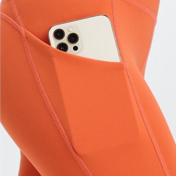 Fabletics Oasis PureLuxe High-waisted 7/8 legging. XXS Burnt Ochre - Picture 3 of 5